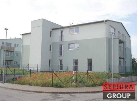 Bez popisku | Pronájem - malý objekt/garáž