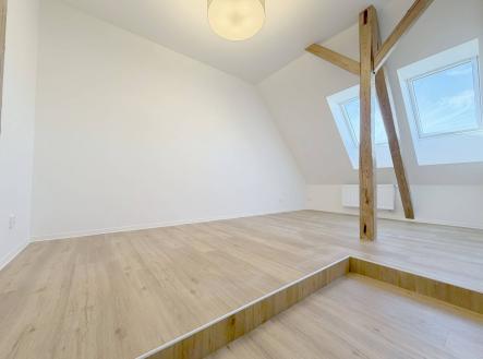 Bez popisku | Pronájem bytu, 4+kk, 91 m²