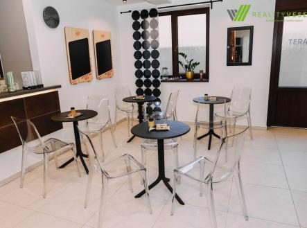 bar | Prodej - komerční objekt, jiný, 391 m²