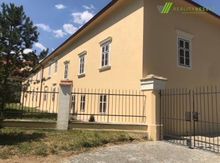 24 | Pronájem bytu, 2+1, 76 m²