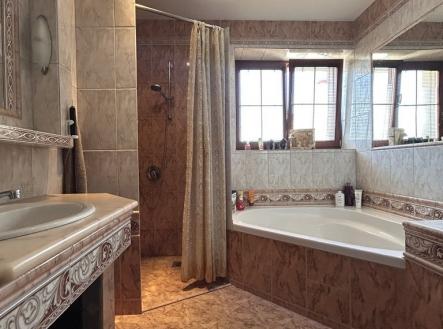 koupelna2 | Prodej bytu, 4+kk, 99 m²