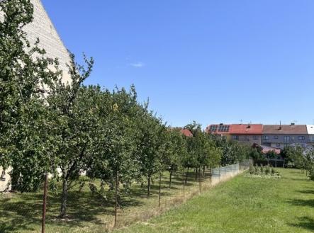 CB3C7111-1839-48DF-8F18-66EAF08474CE_1_105_c | Prodej - pozemek pro bydlení, 847 m²