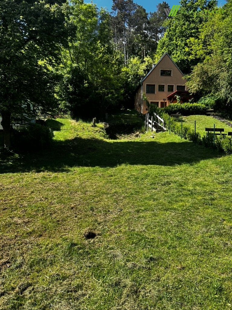 848EF633-0621-4CFC-B52A-A93AB18C7D8B_1_105_c