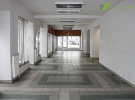 IMG_4231 | Pronájem - obchodní prostor, 535 m²