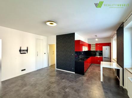 IMG_0200 | Pronájem bytu, 3+kk, 66 m²