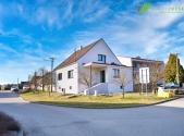 Prodej - dům/vila, 240 m²