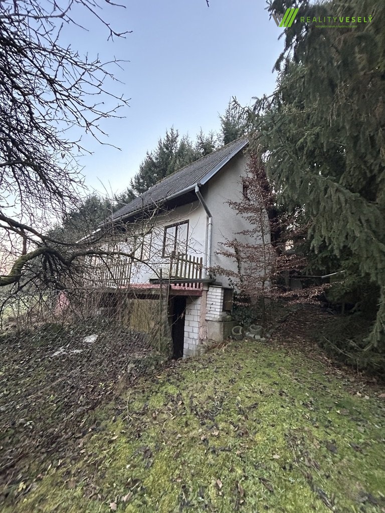 AC0F828C-ADEB-466A-BB6F-88AB2EF04F08_1_105_c