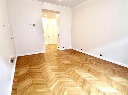 . | Prodej bytu, 3+kk, 87 m²