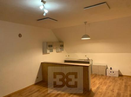 LCOU9452 | Pronájem bytu, 3+kk, 81 m²