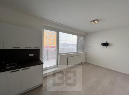 IMG_2588 | Pronájem bytu, 1+kk, 34 m²