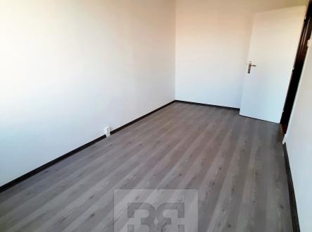 20220803_115210 | Pronájem bytu, 2+kk, 41 m²