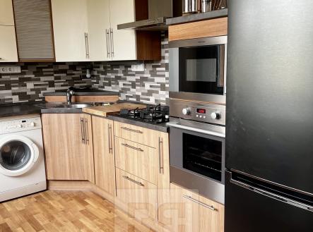 Pronájem bytu, 3+kk, 79 m² obrázek