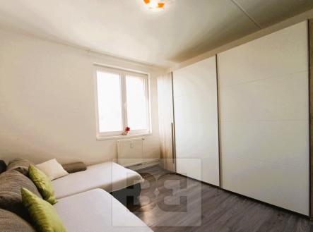 Pronájem bytu, 3+1, 75 m²