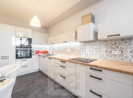 Pronájem bytu, 4+kk, 104 m² obrázek