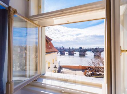 Byt-Cihelná-2 | Pronájem bytu, 1+kk, 47 m²