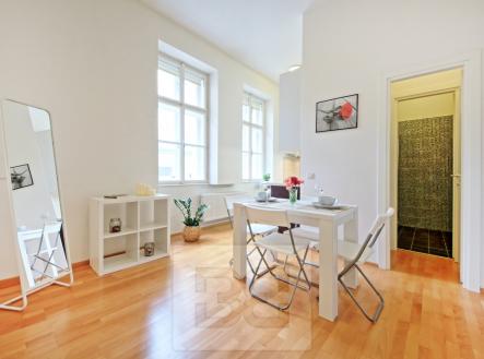 Pronájem bytu, 1+kk, 31 m² obrázek