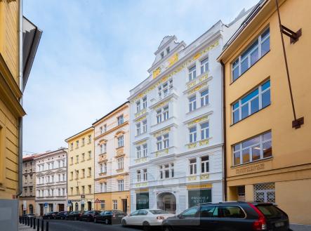 Byt-Školská (14 of 14) | Prodej bytu, 1+kk, 17 m²