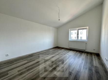 IMG_2933 | Pronájem bytu, 2+kk, 74 m²