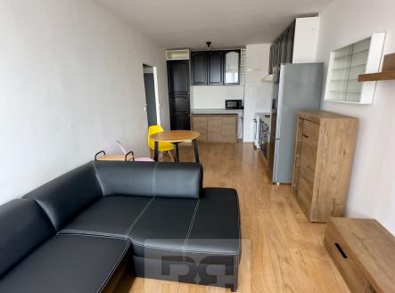 Pronájem bytu, 2+kk, 41 m² obrázek