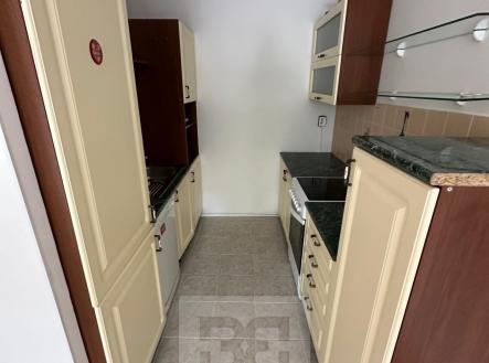6ac4e6f3-f01b-450d-a6e7-d538de5db747 | Pronájem bytu, 2+kk, 44 m²