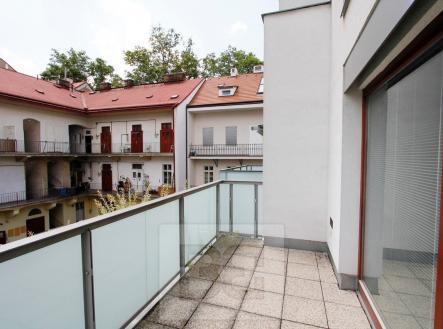 17 | Pronájem bytu, 1+kk, 43 m²