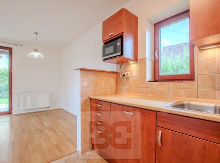 Kuchyň | Pronájem - dům/vila, 100 m²