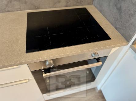 IMG_0433 | Pronájem bytu, 1+kk, 35 m²