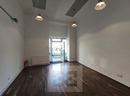 IMG_20200731_111354 | Pronájem - obchodní prostor, 45 m²