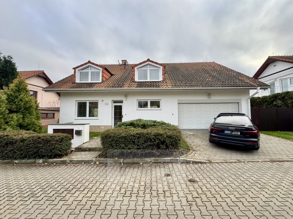 F0DE3DEF-CFCF-4448-BD87-483291926DC4_1_105_c