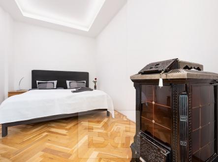 Bedroom Grébovka apartment (2) | Prodej bytu, 2+kk, 38 m²