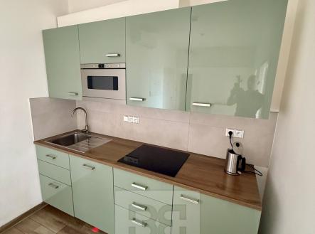 IMG_0024 | Pronájem bytu, 2+1, 58 m²