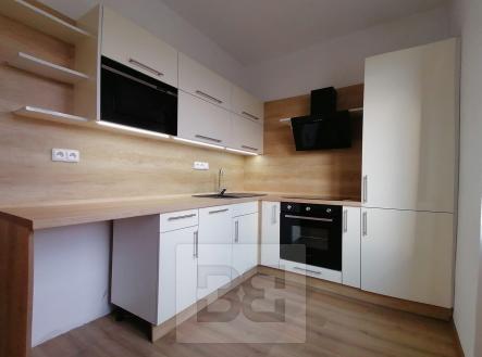 Pronájem bytu, 1+1, 40 m² obrázek