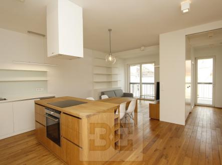 a8 | Pronájem bytu, 3+kk, 90 m²