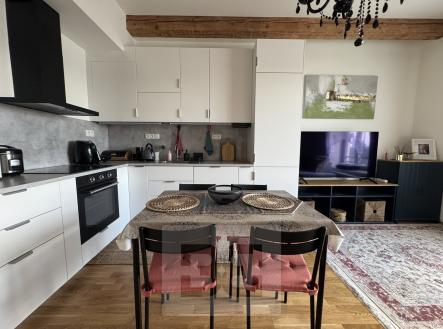 IMG_6600 | Pronájem bytu, 3+kk, 72 m²