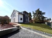 Prodej - dům/vila, 160 m²