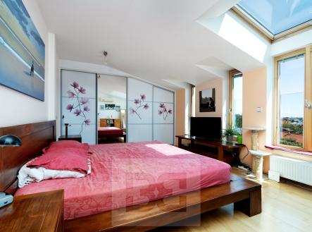 1 (19) | Prodej bytu, 4+kk, 135 m²