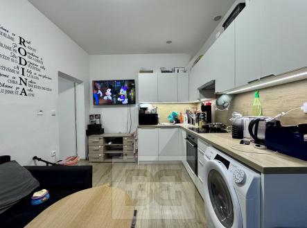 IMG_4071 | Pronájem bytu, 2+kk, 42 m²