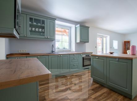 Kuchyň | Pronájem - dům/vila, 140 m²