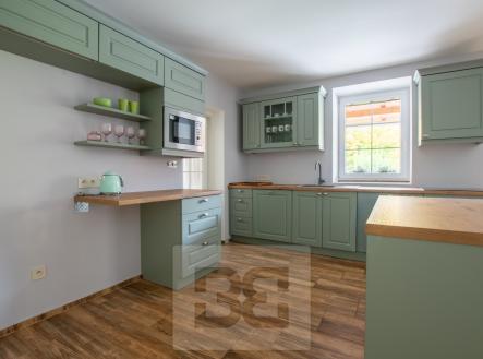 Kuchyň | Pronájem - dům/vila, 140 m²