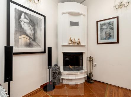 1 (16) | Prodej - kanceláře, 95 m²