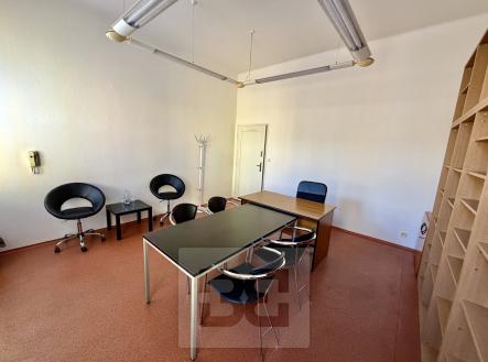 IMG_2120 | Pronájem - kanceláře, 22 m²