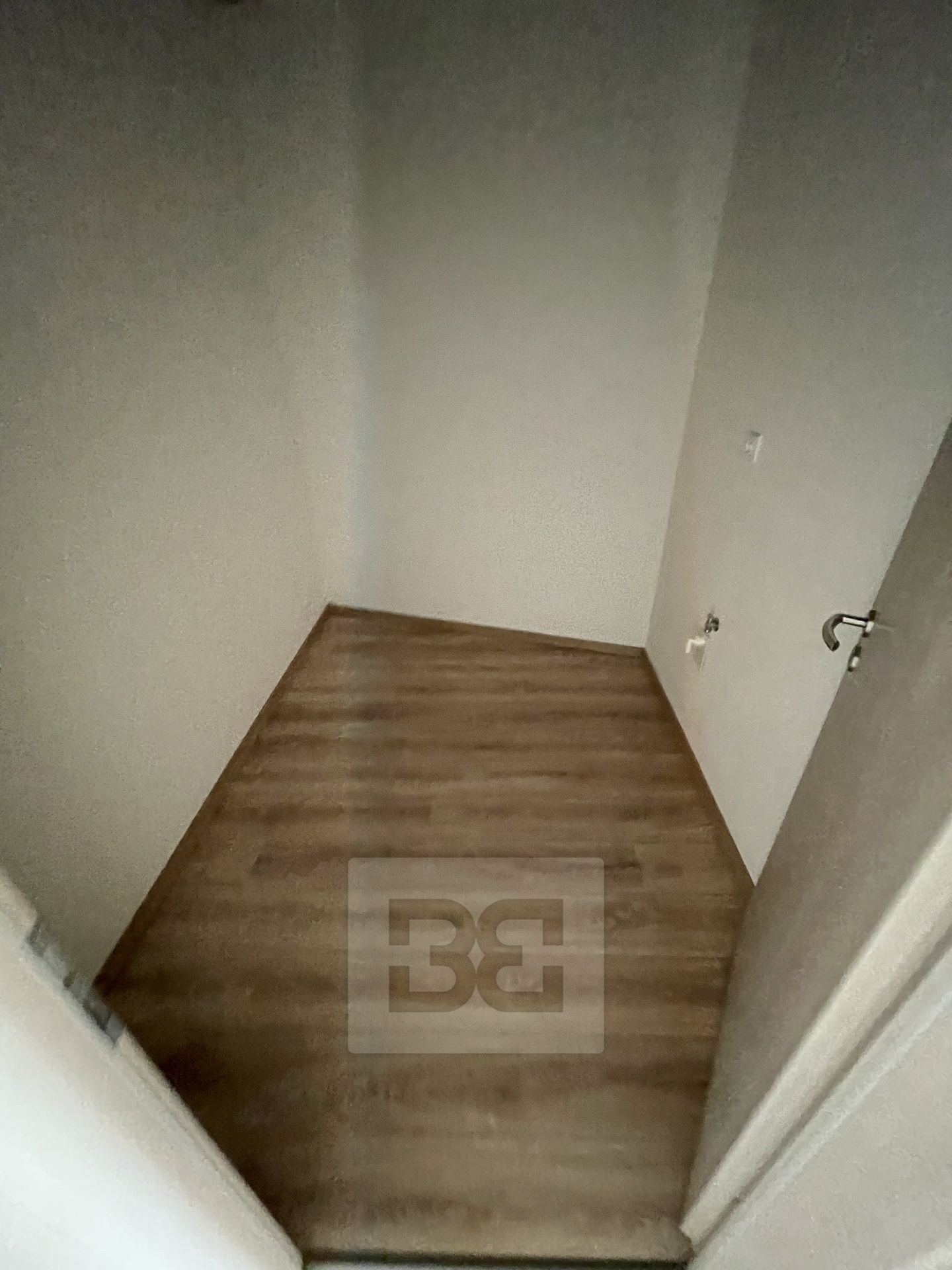 F3AAB523-CD6C-4928-9BC4-1C3DCB1CAE4F