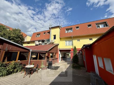 IMG_5283 | Prodej - nájemní dům, 657 m²