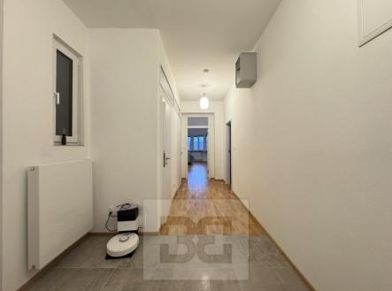 D8E0ABA9-87B2-4129-A9B8-FEDE92C3D9EA_1_105_c | Pronájem bytu, 3+kk, 82 m²