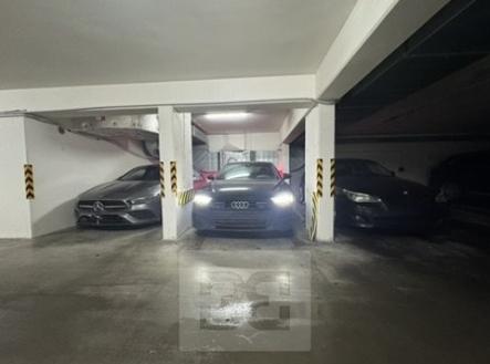 D63845C0-59BD-436C-B460-2BC5B9F5859D_4_5005_c | Pronájem - malý objekt/garáž