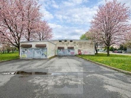 536F736C-0EEE-4FD5-9793-6D032652E42E_4_5005_c | Prodej - malý objekt/garáž