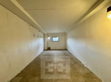 FA508FEF-FD65-4250-9BB7-C4114C265172_1_105_c | Prodej - malý objekt/garáž