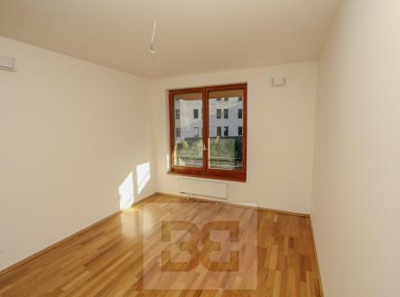 b1 | Pronájem bytu, 1+kk, 49 m²