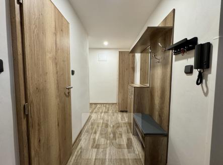 C4C622A0-D1FF-4CE0-82F5-431EEA8F3002_1_201_a | Pronájem bytu, 2+1, 60 m²