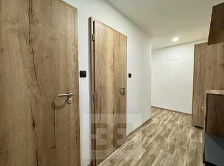 85181645-7470-45A9-A881-754ADA99E572_1_201_a | Pronájem bytu, 2+1, 60 m²